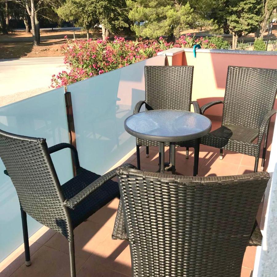 Guest House Navetta 2 Фажана Экстерьер фото