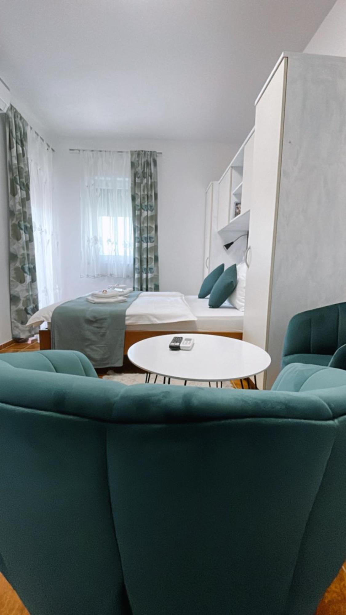 Guest House Navetta 2 Фажана Экстерьер фото